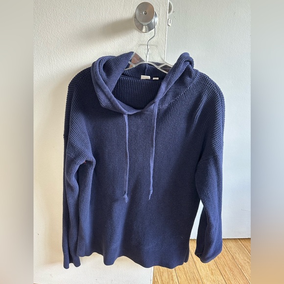 GAP Tops - Gap Shaker Stitch Hoodie